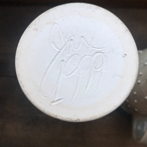 Unique Drip Style Pottery Mugs (2) - Picture 7 of 9